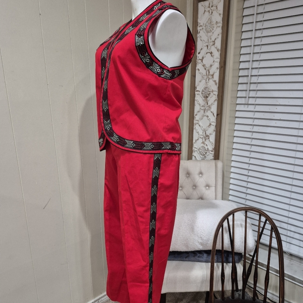 Red Embroidered Women's Pants & Jumpsuit Set - Picture 2 of 15